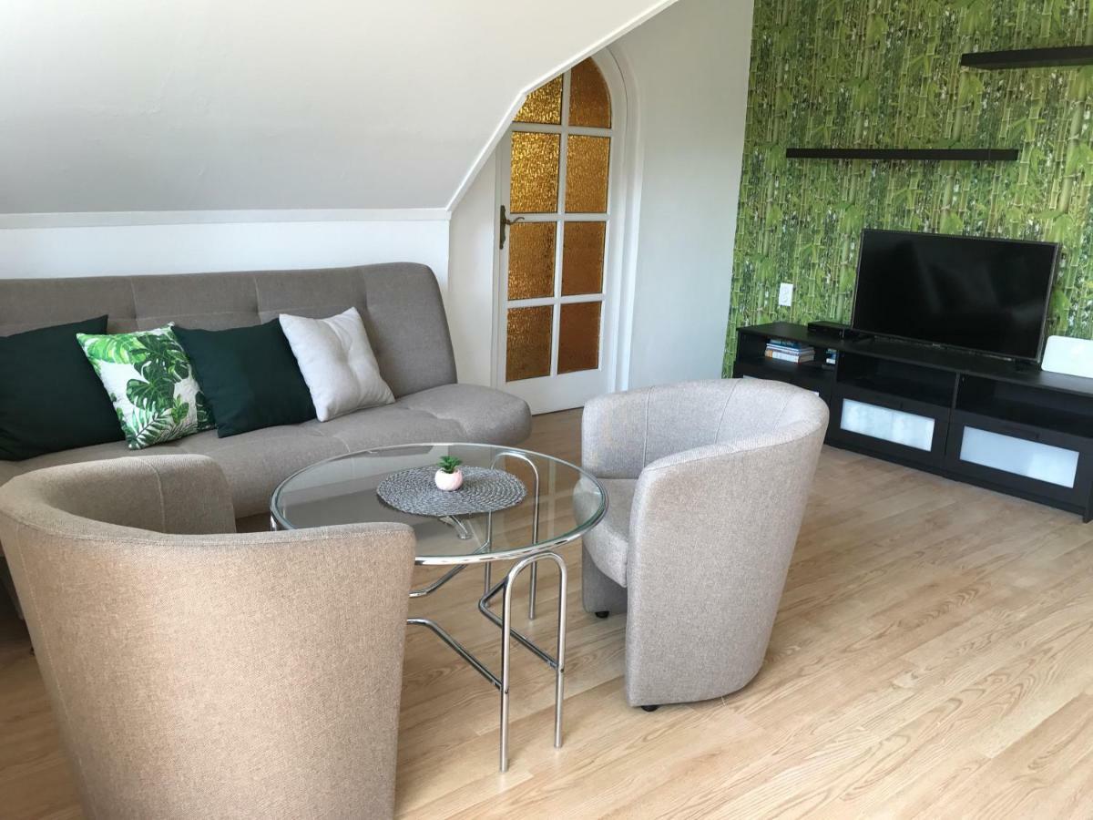 Rozsavoelgy Apartman Balatonlelle Εξωτερικό φωτογραφία